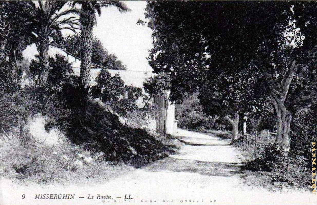 Misserghin - Grotte de la Vierge N.D. de Lourdes - 03.jpg